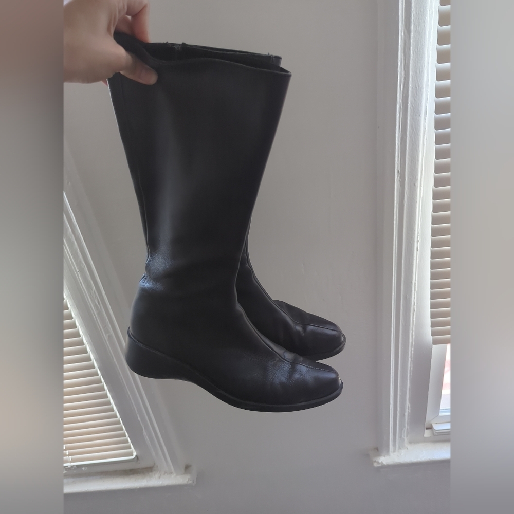 vintage leather 90s boot